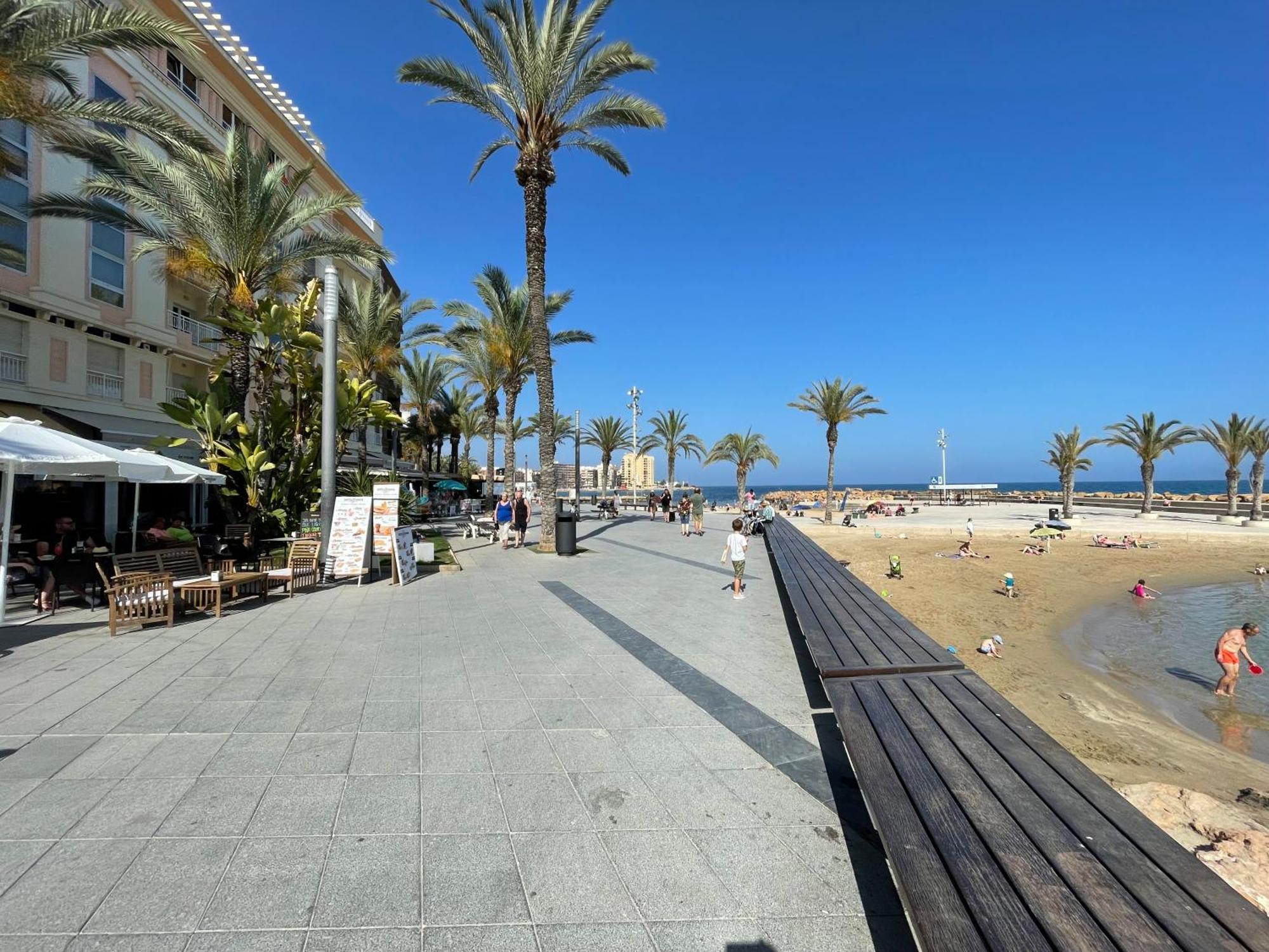 Superior La Playa! 3 Bedrooms! 2 Baths! Air Condition! Side Sea View! Torrevieja Luaran gambar